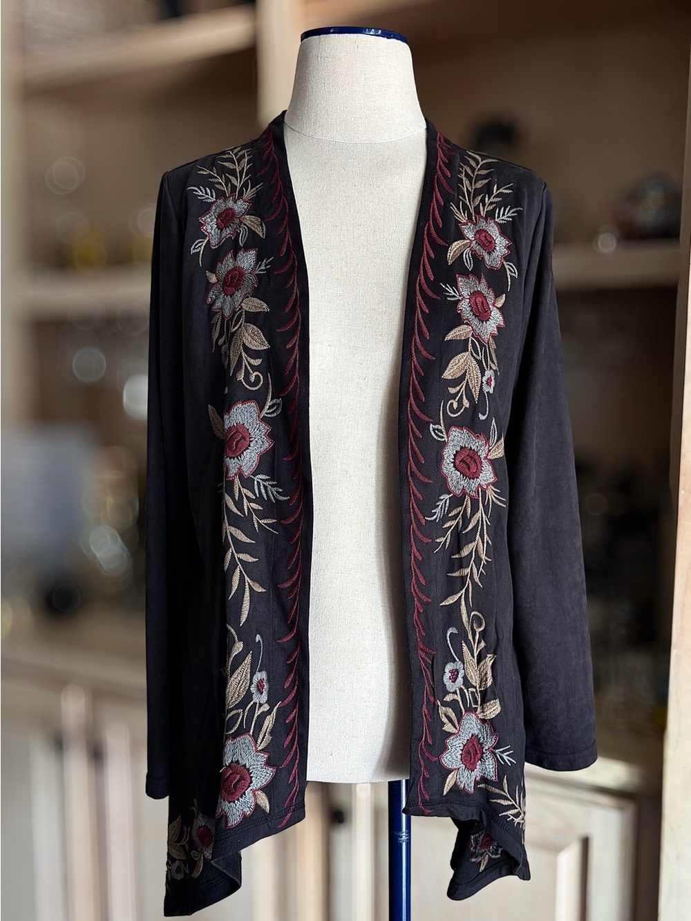 Monoreno Floral Embroidered Suede Cardigan In Charcoal/Black